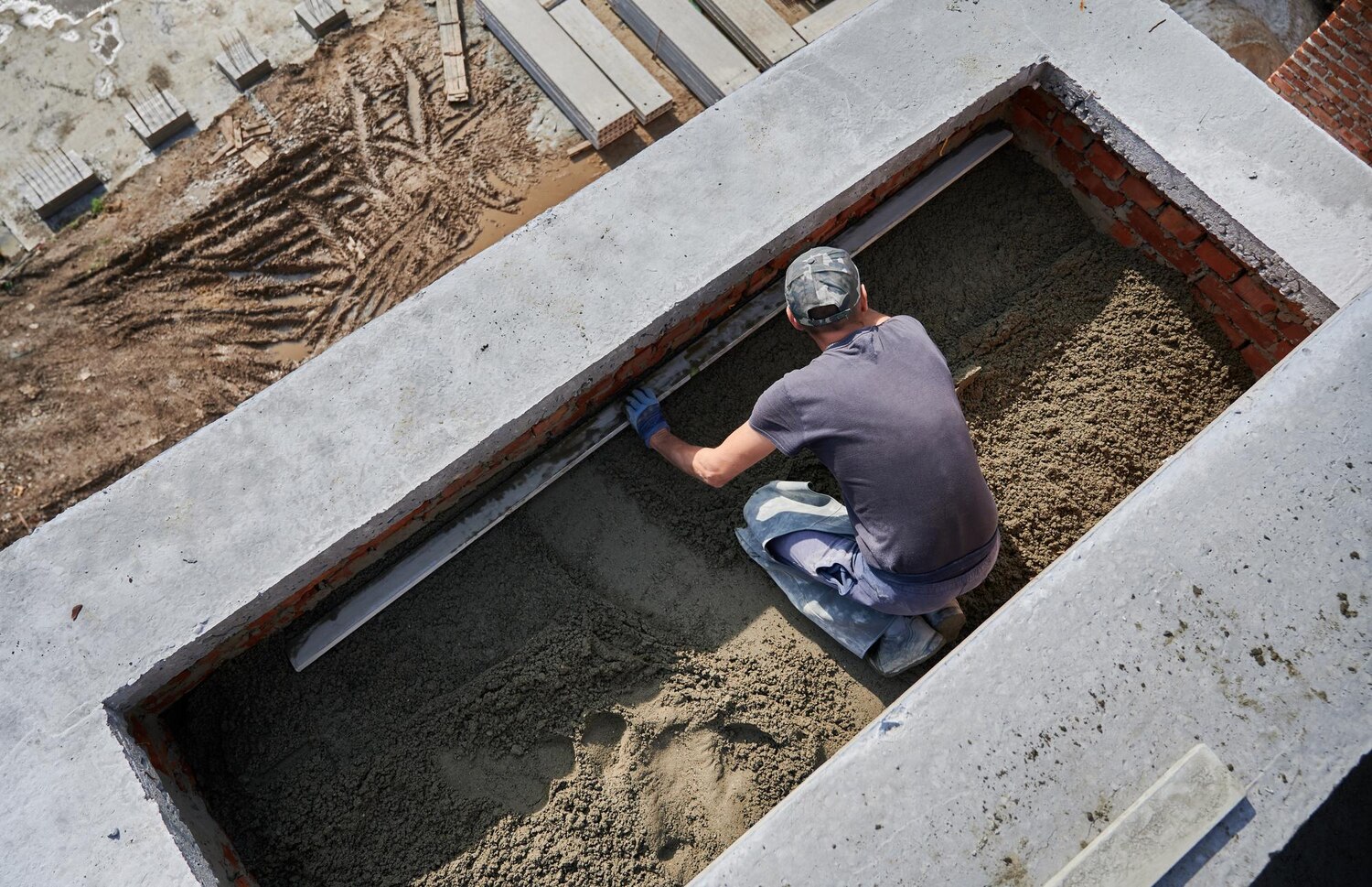 Foundation damage warning signs